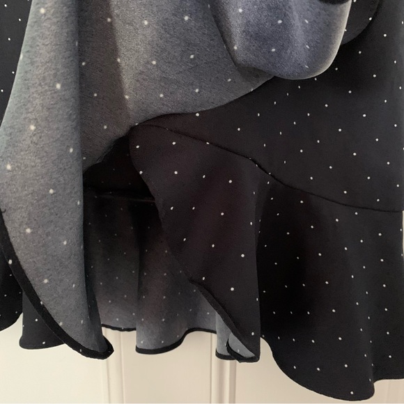 Banana Republic Dark Navy Blue Skirt - Picture 2 of 8